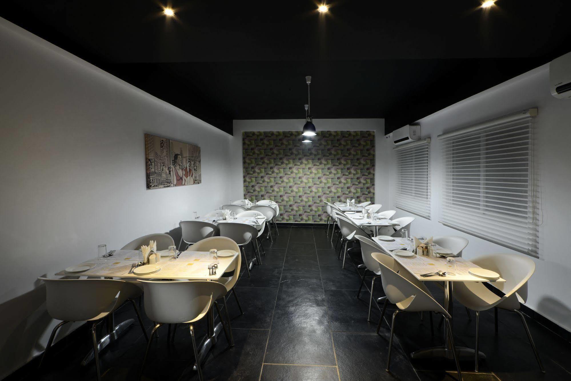 Hotel Serenity La Vista Hyderabad Eksteriør billede